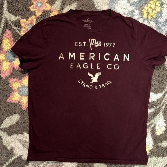 American Eagle Outfitters Other - Men’s 2XL American Eagle Outfitters Burgandy Graphic Tee